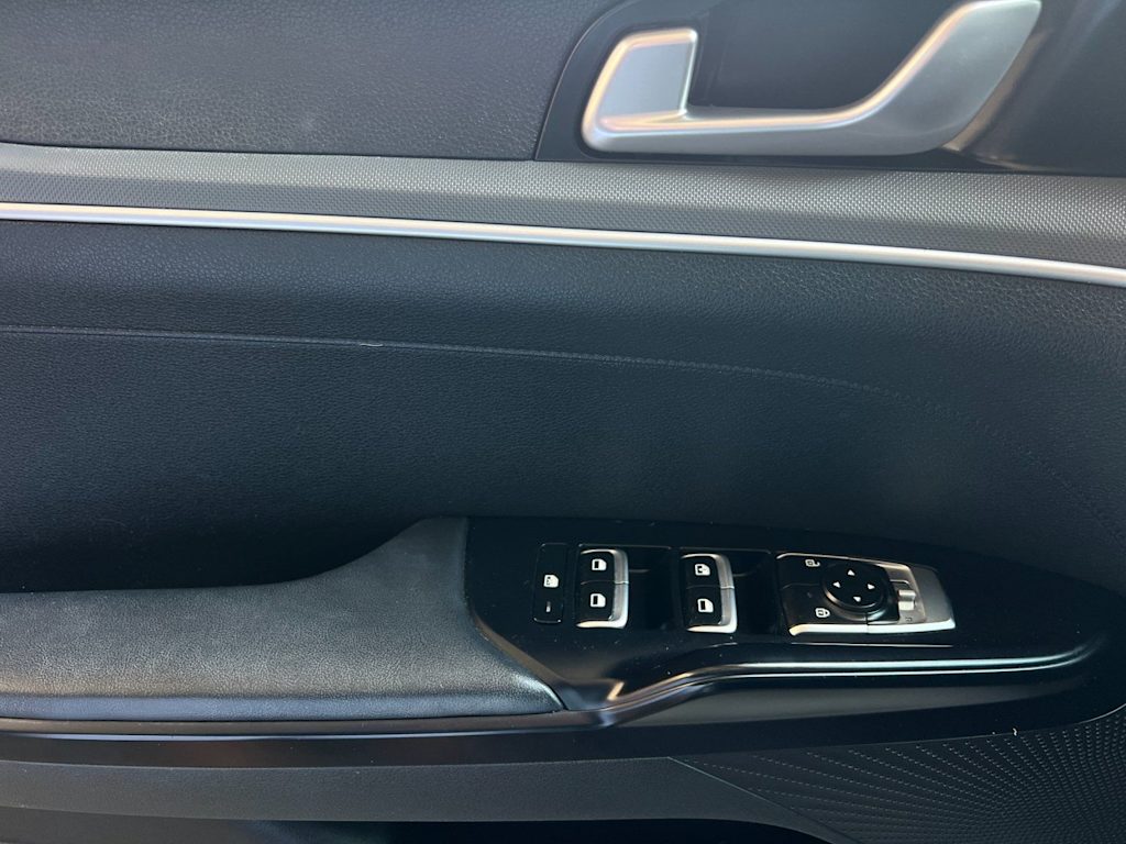 Thumbnail: 2021 Kia K5 - 22