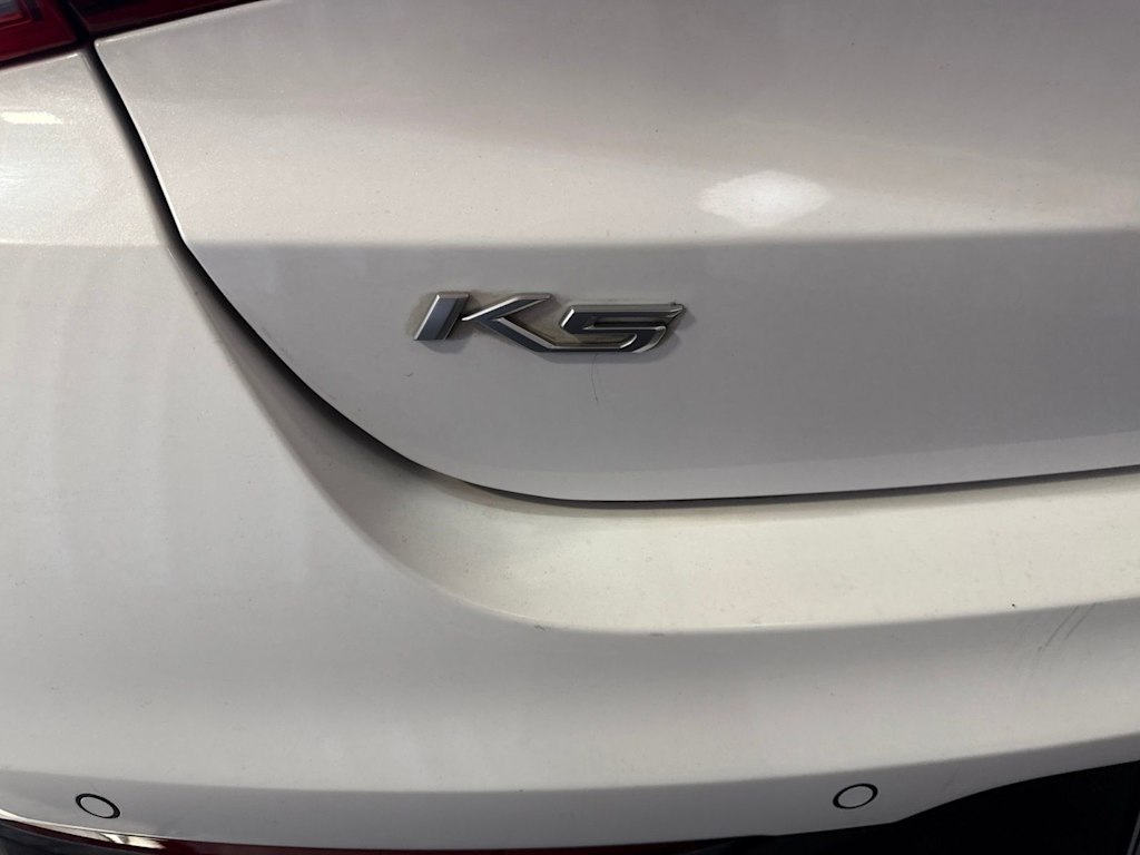Thumbnail: 2022 Kia K5 - 6