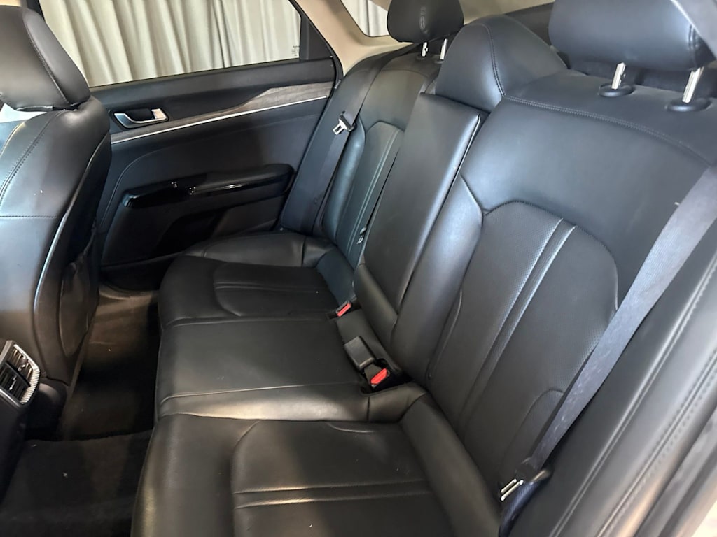 Thumbnail: 2022 Kia K5 - 10