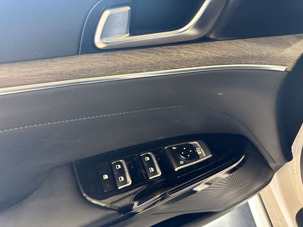 Thumbnail: 2022 Kia K5 - 24