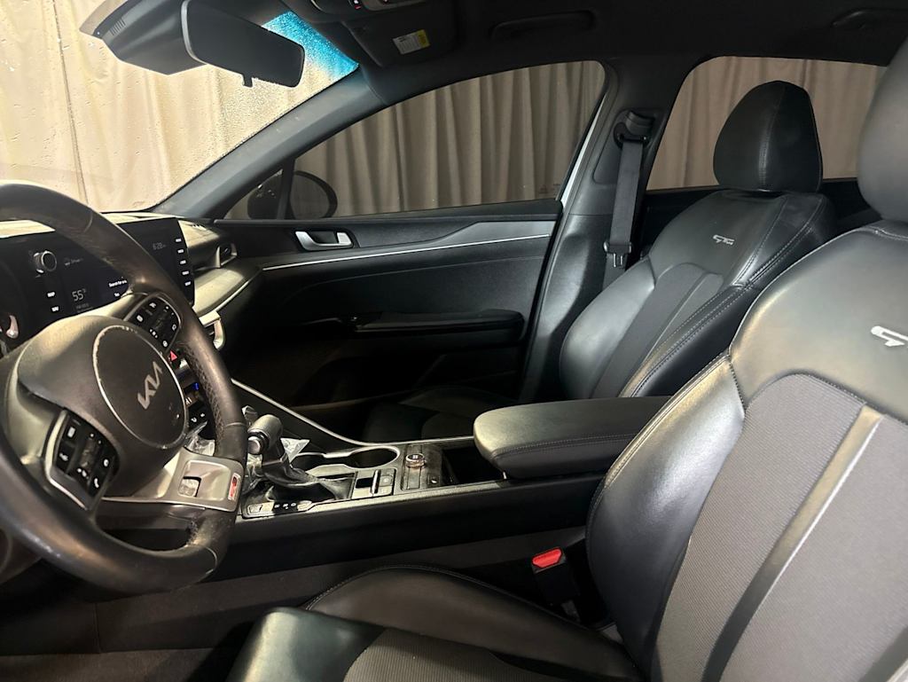 Thumbnail: 2022 Kia K5 - 9