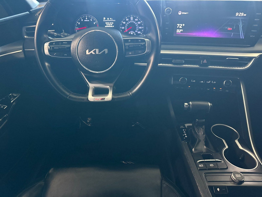 2022 Kia K5 GT-Line - Photo 9