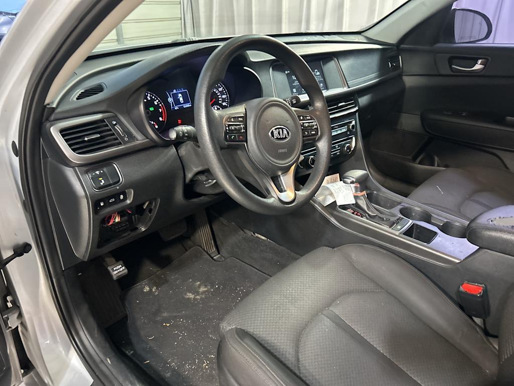 Thumbnail: 2018 Kia Optima - 6