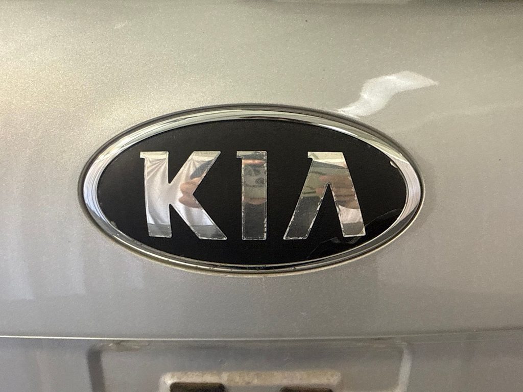 Thumbnail: 2015 Kia Sorento - 21