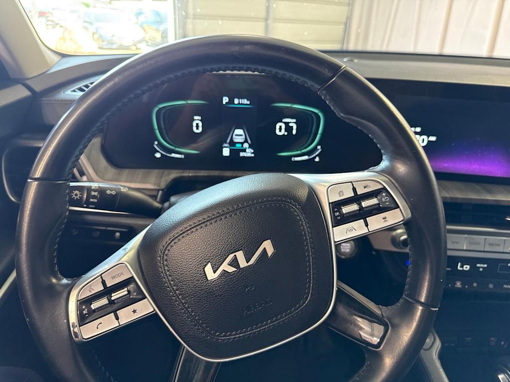 Thumbnail: 2023 Kia Telluride - 2