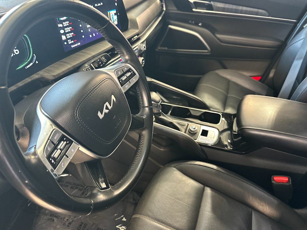 Thumbnail: 2023 Kia Telluride - 9