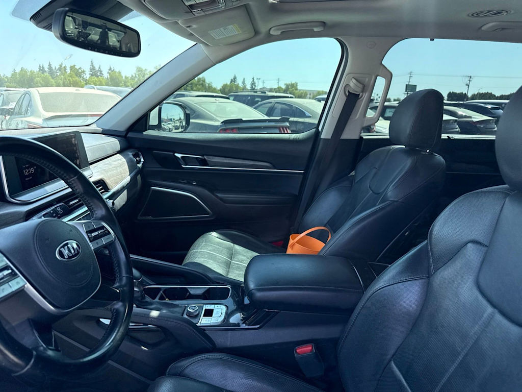 Thumbnail: 2020 Kia Telluride - 9