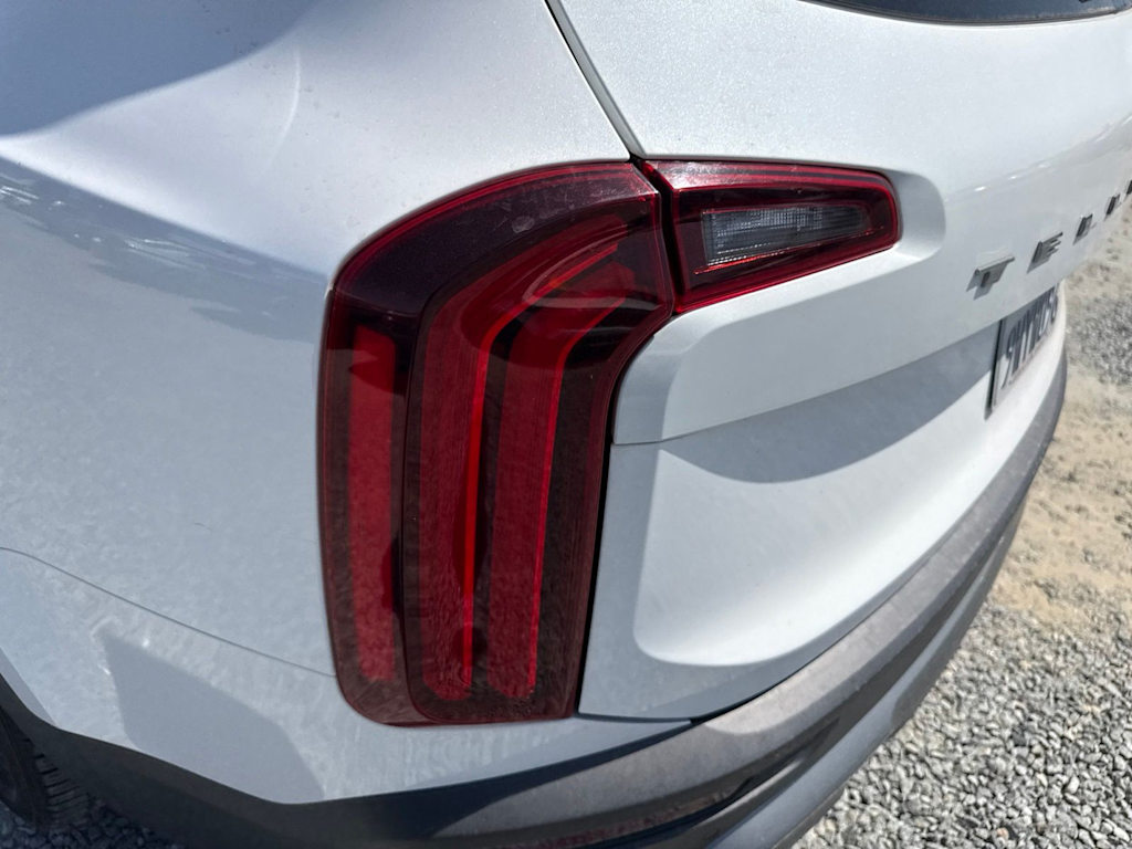 Thumbnail: 2020 Kia Telluride - 20