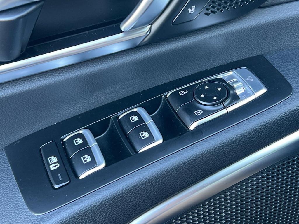 Thumbnail: 2024 Kia Telluride - 23