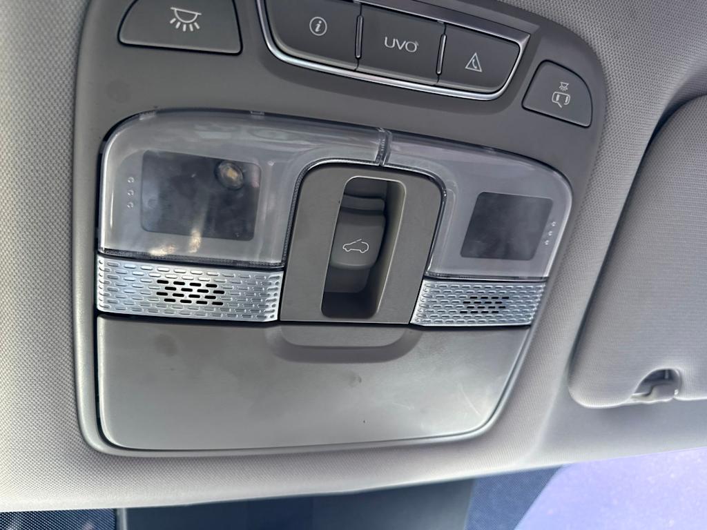 Thumbnail: 2021 Kia Telluride - 27
