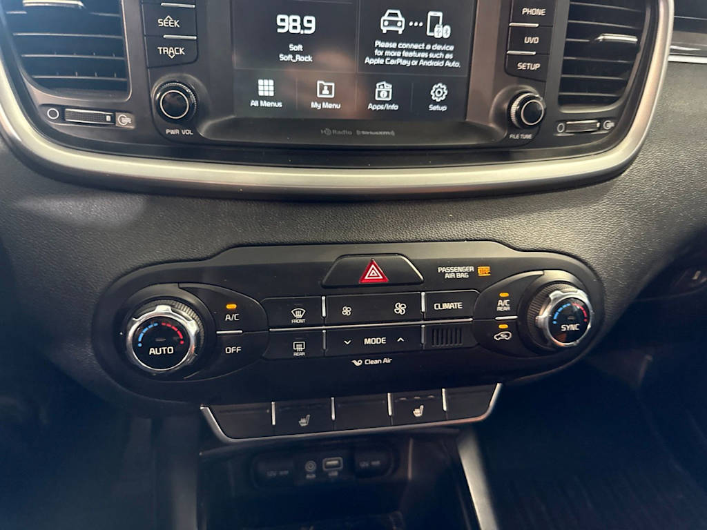 Thumbnail: 2017 Kia Sorento - 29
