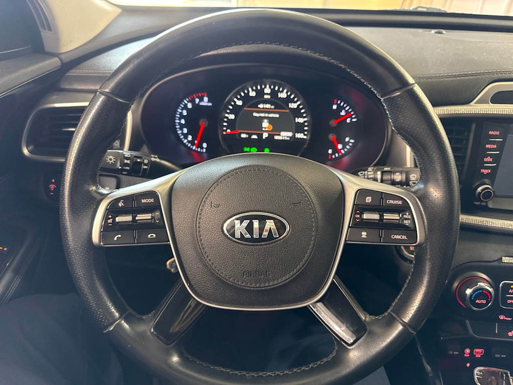 Thumbnail: 2019 Kia Sorento - 2