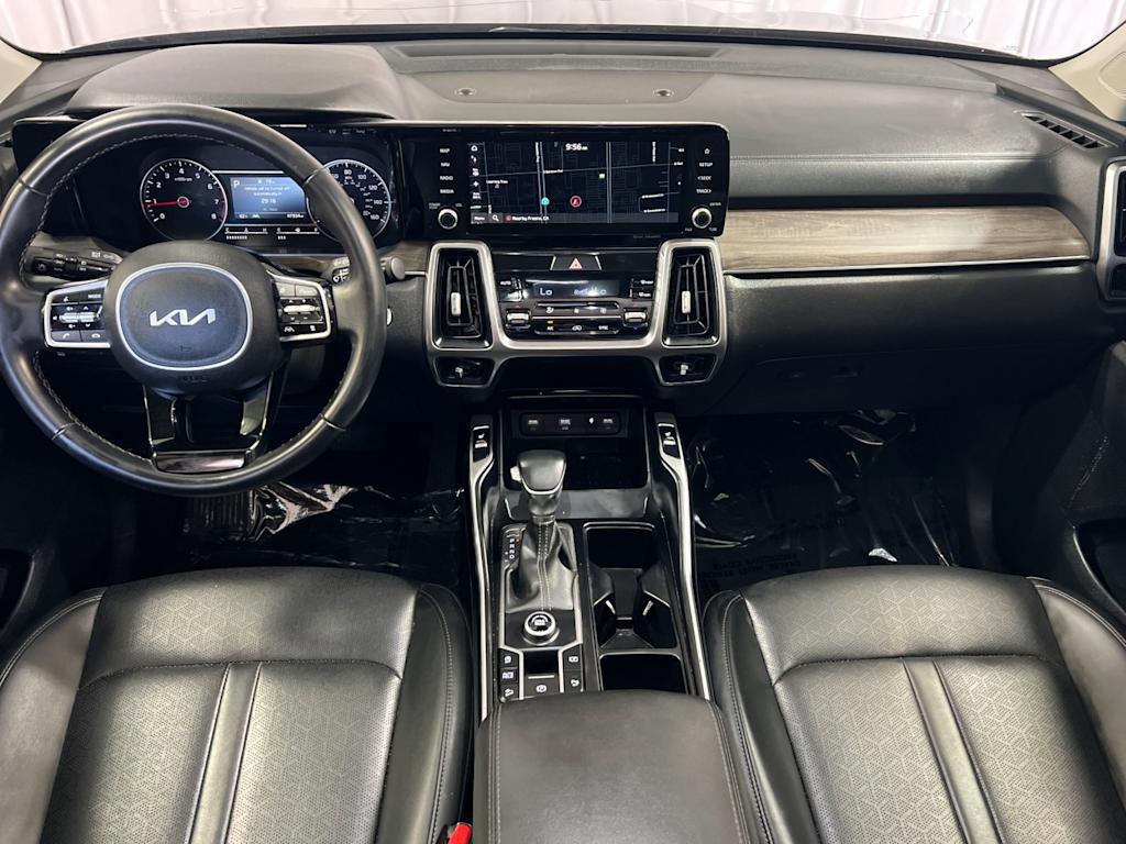 Thumbnail: 2023 Kia Sorento - 2