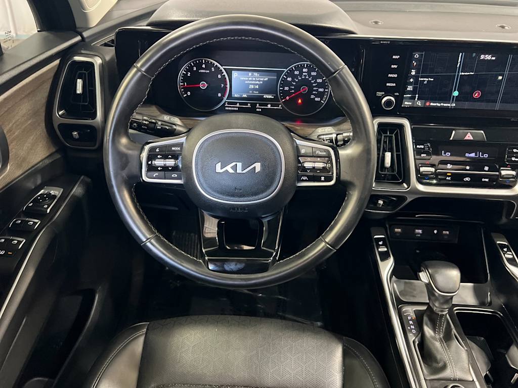Thumbnail: 2023 Kia Sorento - 12