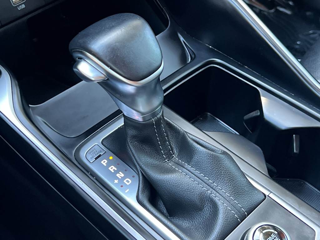 Thumbnail: 2023 Kia Sorento - 27