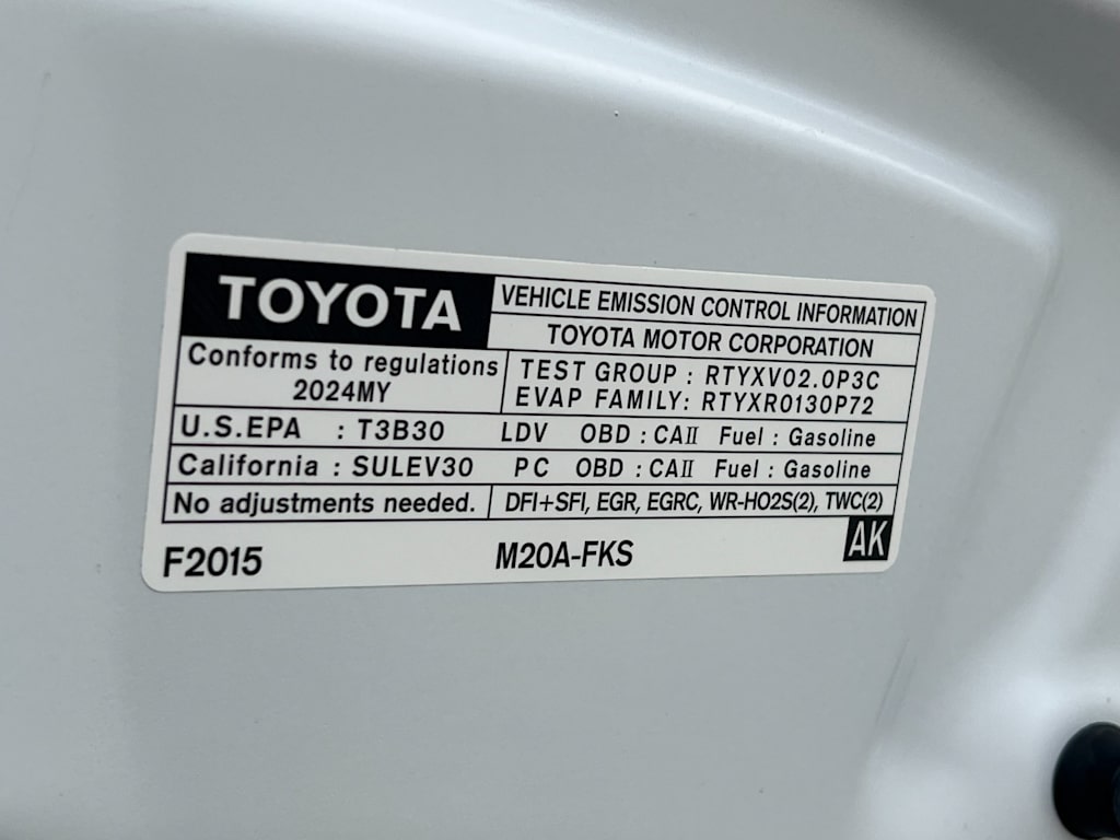 2024 Toyota Corolla LE 18
