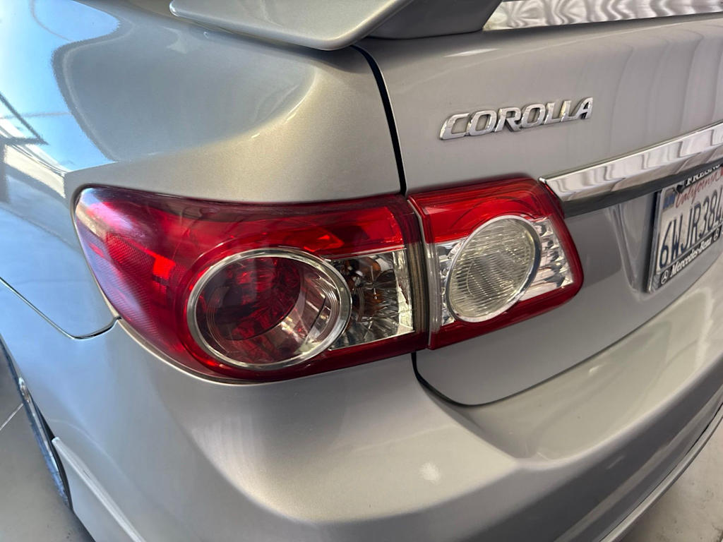 Thumbnail: 2012 Toyota Corolla - 19