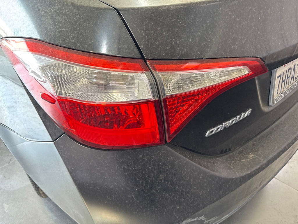 Thumbnail: 2015 Toyota Corolla - 17