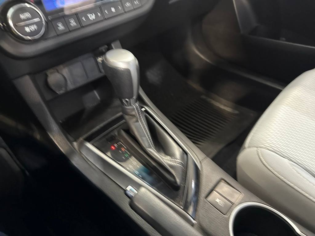Thumbnail: 2016 Toyota Corolla - 13