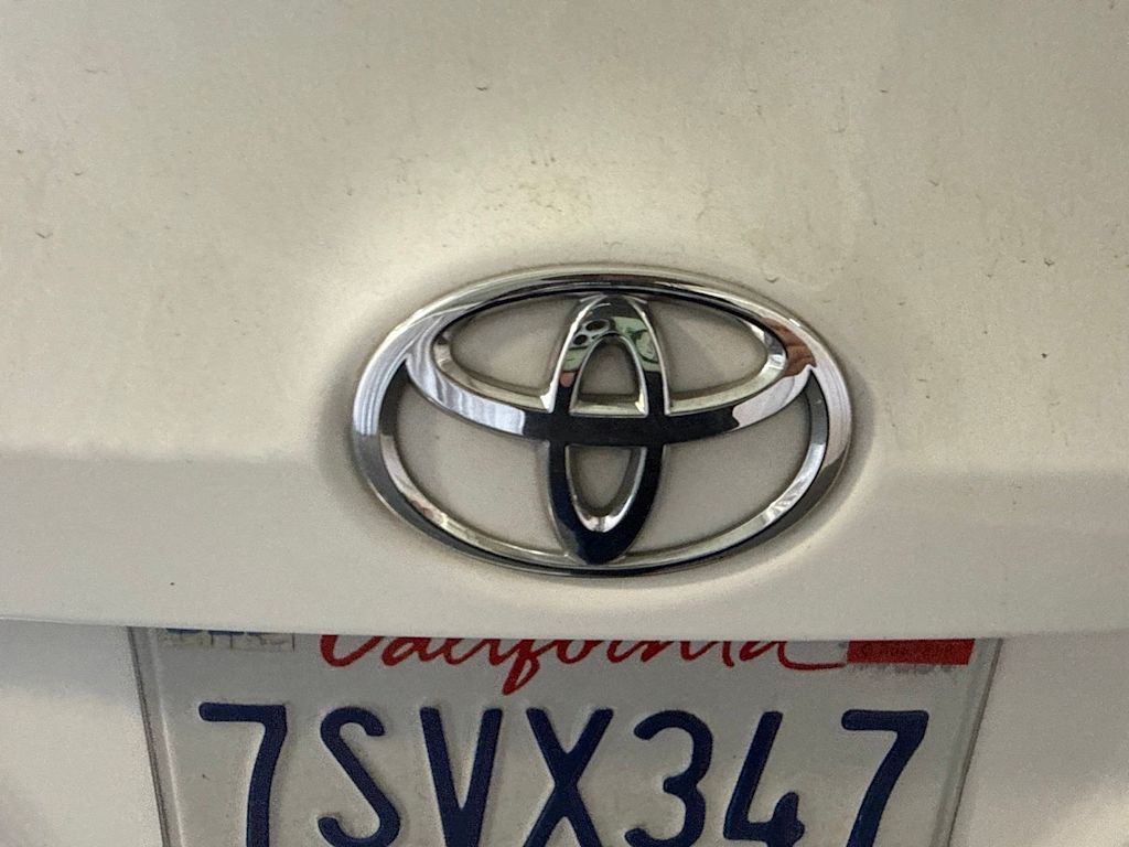Thumbnail: 2016 Toyota Corolla - 21