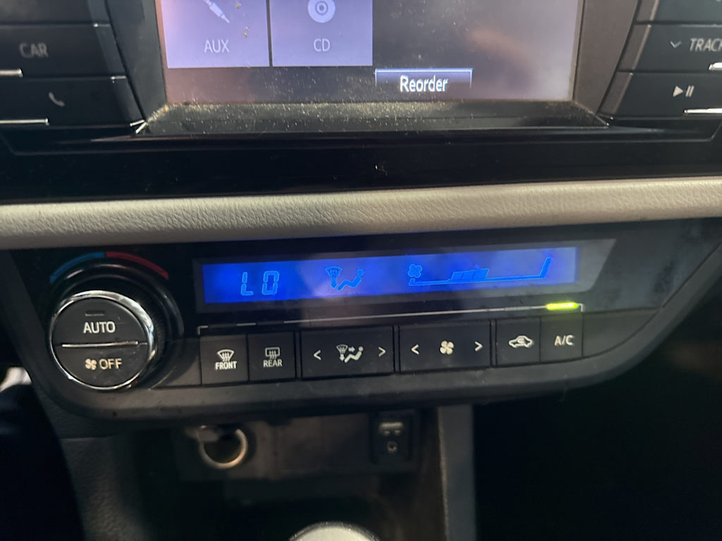 Thumbnail: 2016 Toyota Corolla - 22