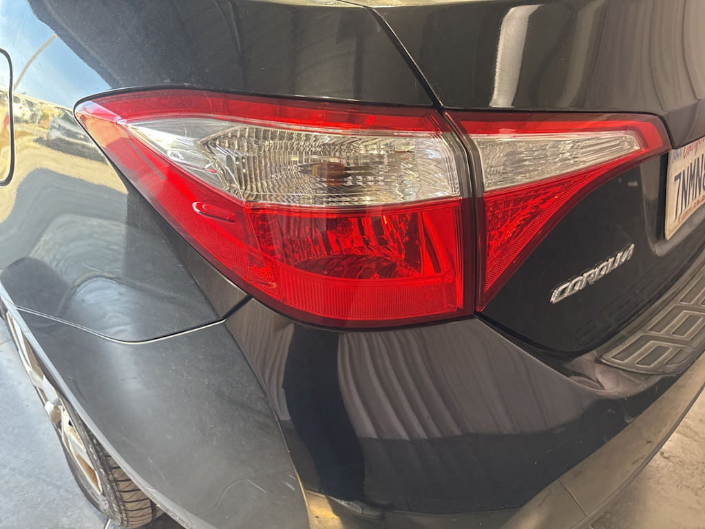 Thumbnail: 2016 Toyota Corolla - 15