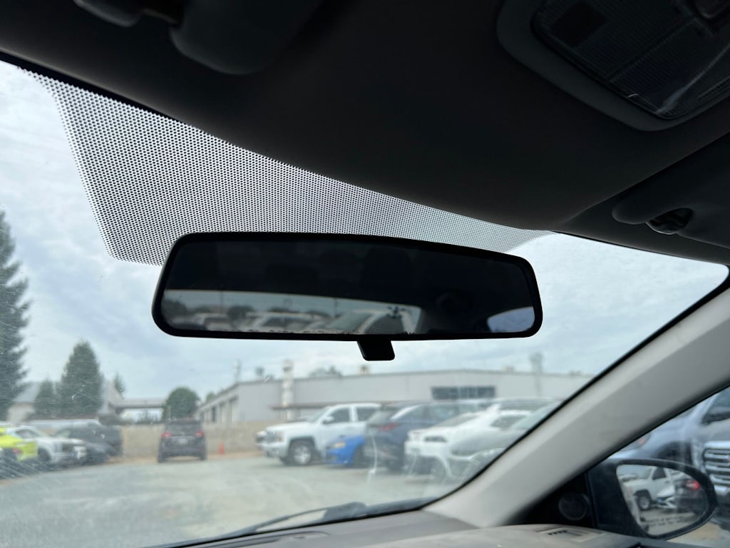 Thumbnail: 2015 Toyota Corolla - 22