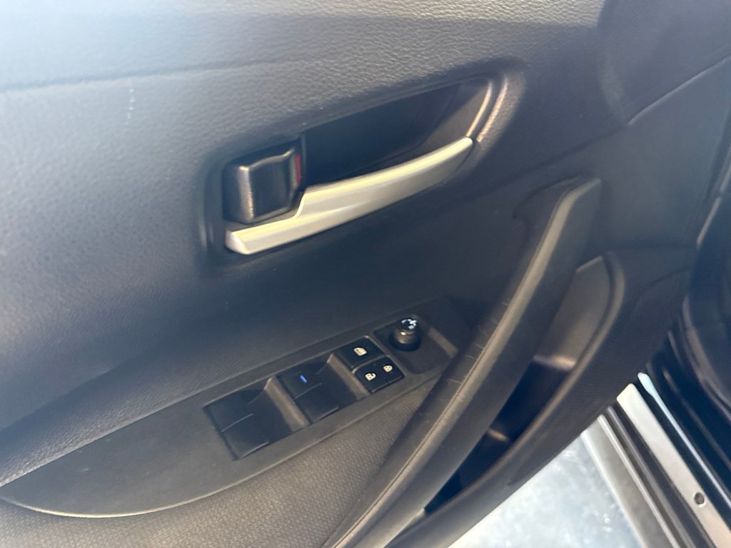 Thumbnail: 2021 Toyota Corolla - 23