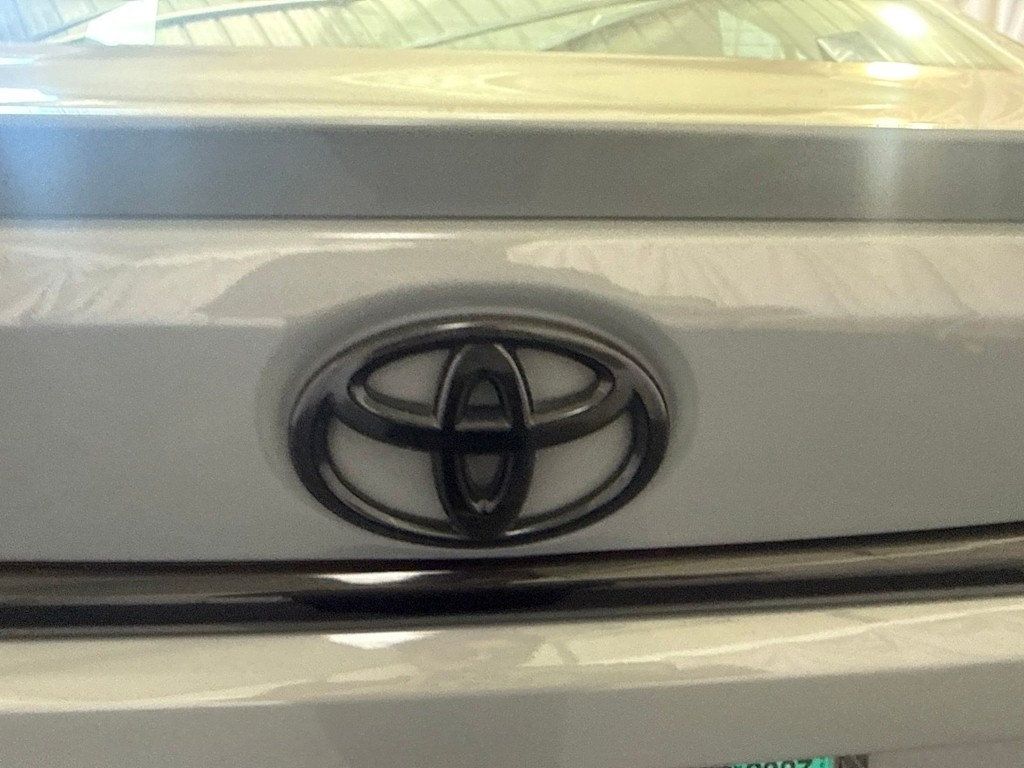 Thumbnail: 2021 Toyota Corolla - 21