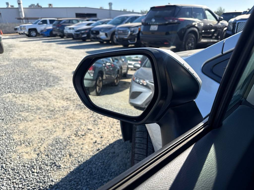 Thumbnail: 2025 Toyota Corolla - 22