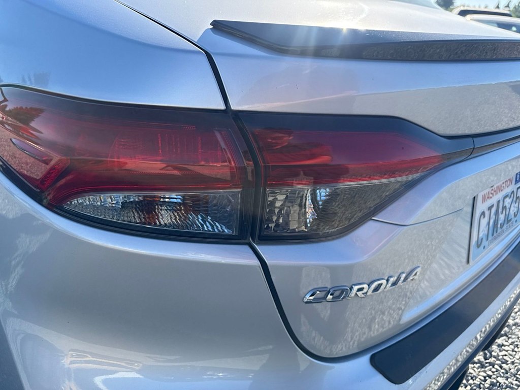 Thumbnail: 2025 Toyota Corolla - 18