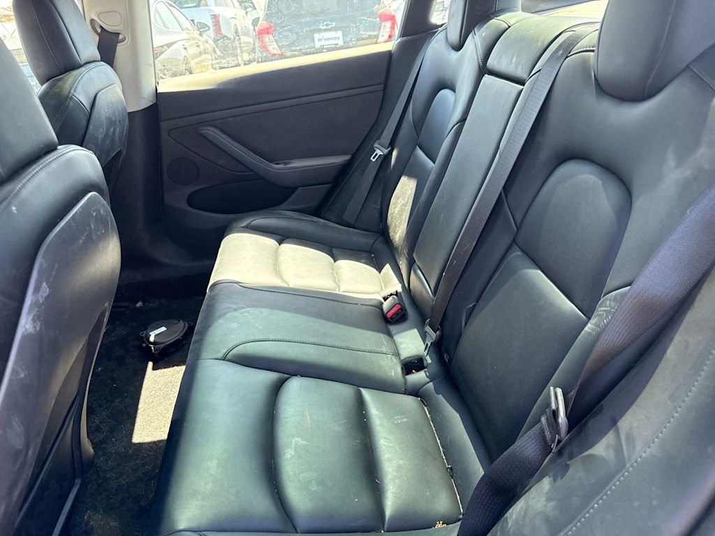 Thumbnail: 2021 Tesla Model 3 - 9