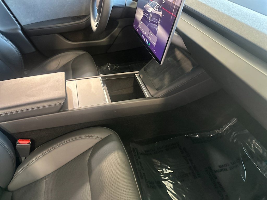 Thumbnail: 2024 Tesla Model 3 - 13