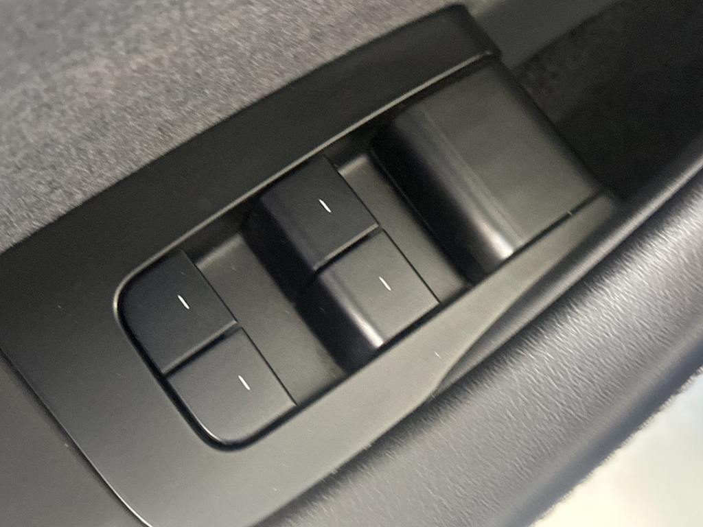 Thumbnail: 2024 Tesla Model 3 - 24