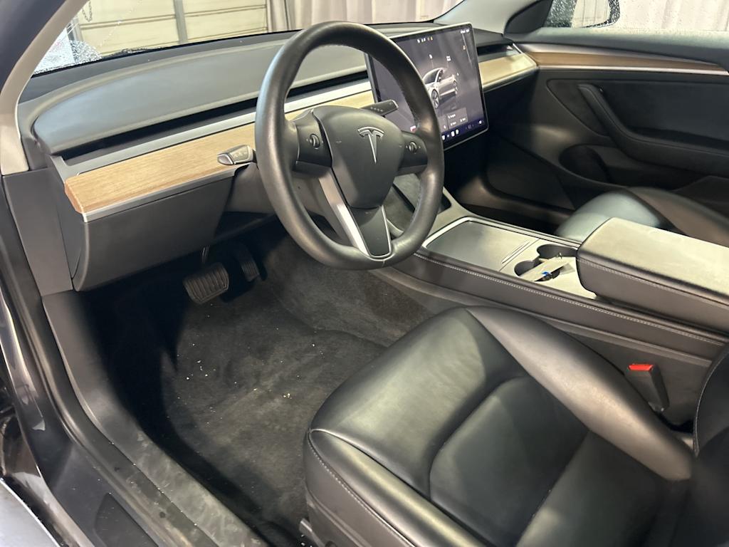 Thumbnail: 2023 Tesla Model 3 - 6