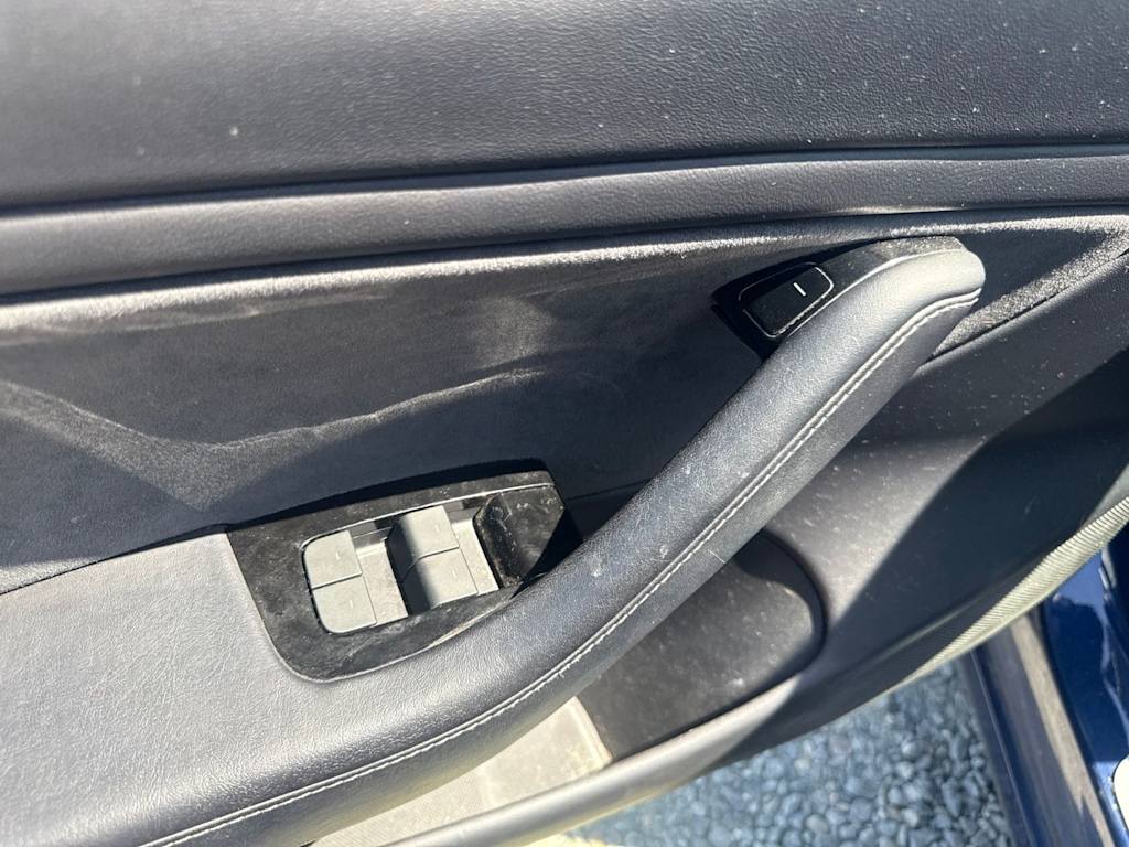 Thumbnail: 2018 Tesla Model 3 - 17