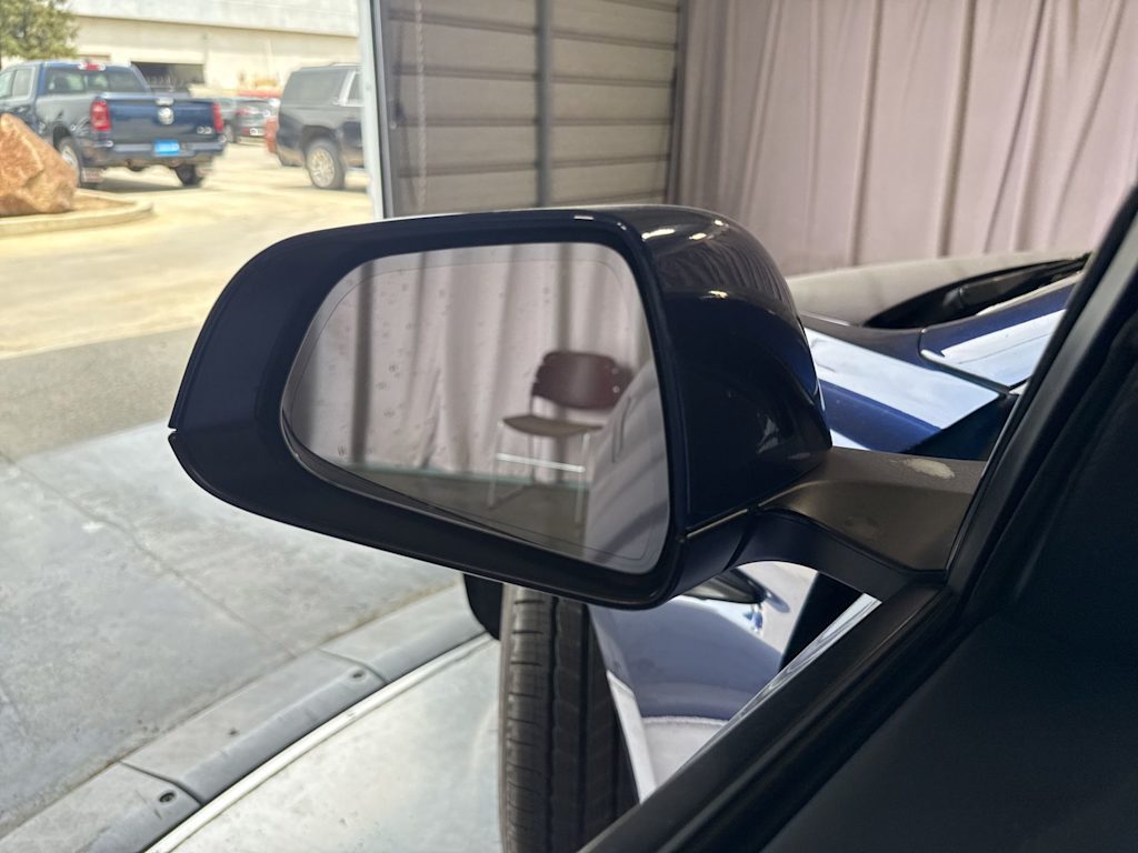 Thumbnail: 2022 Tesla Model 3 - 21