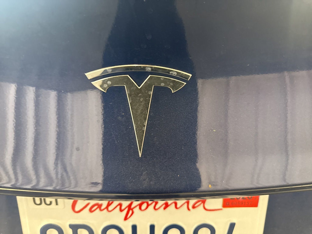 Thumbnail: 2022 Tesla Model 3 - 7