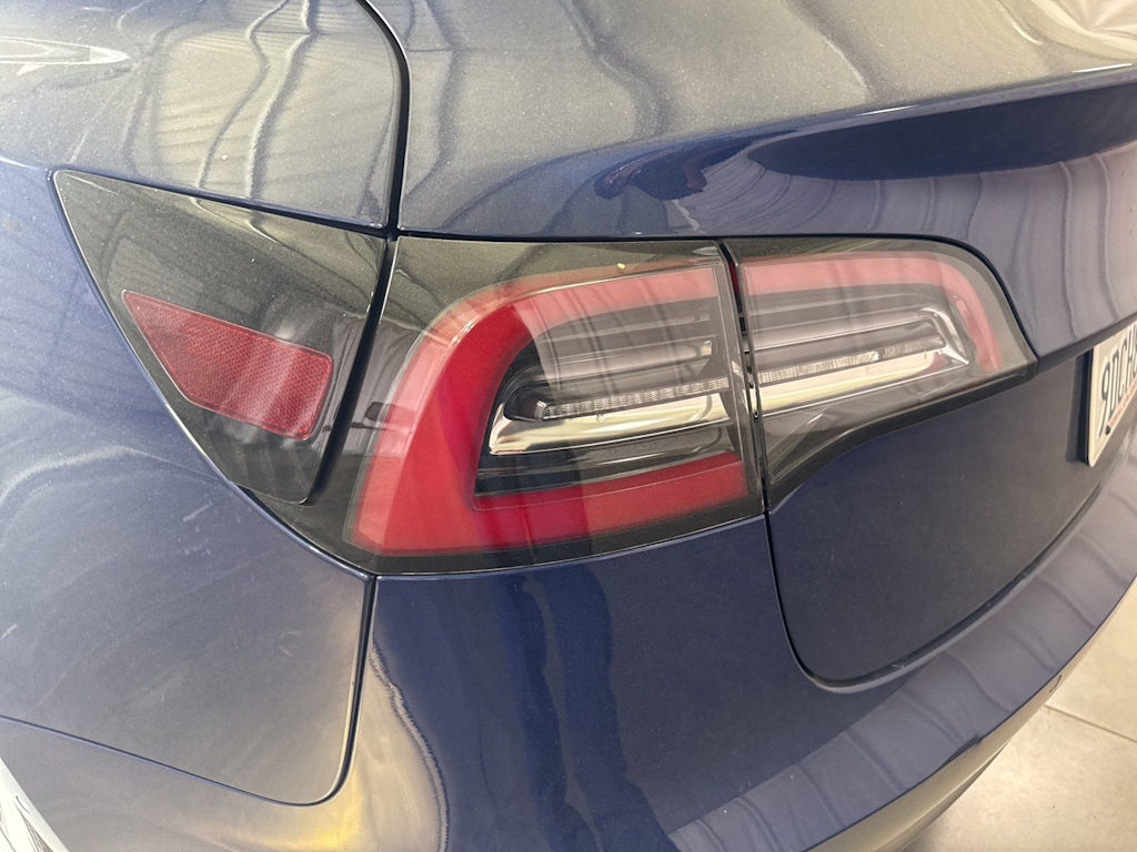 Thumbnail: 2022 Tesla Model 3 - 19