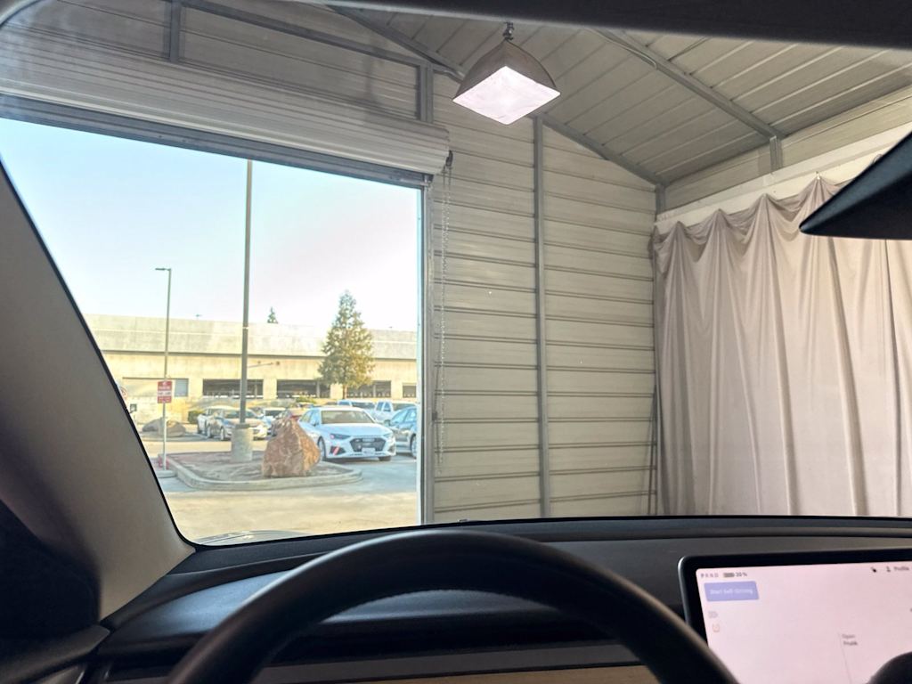 Thumbnail: 2023 Tesla Model 3 - 13