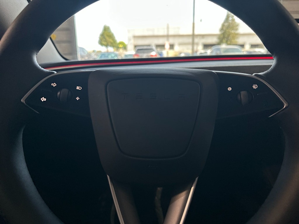 Thumbnail: 2025 Tesla Model 3 - 26