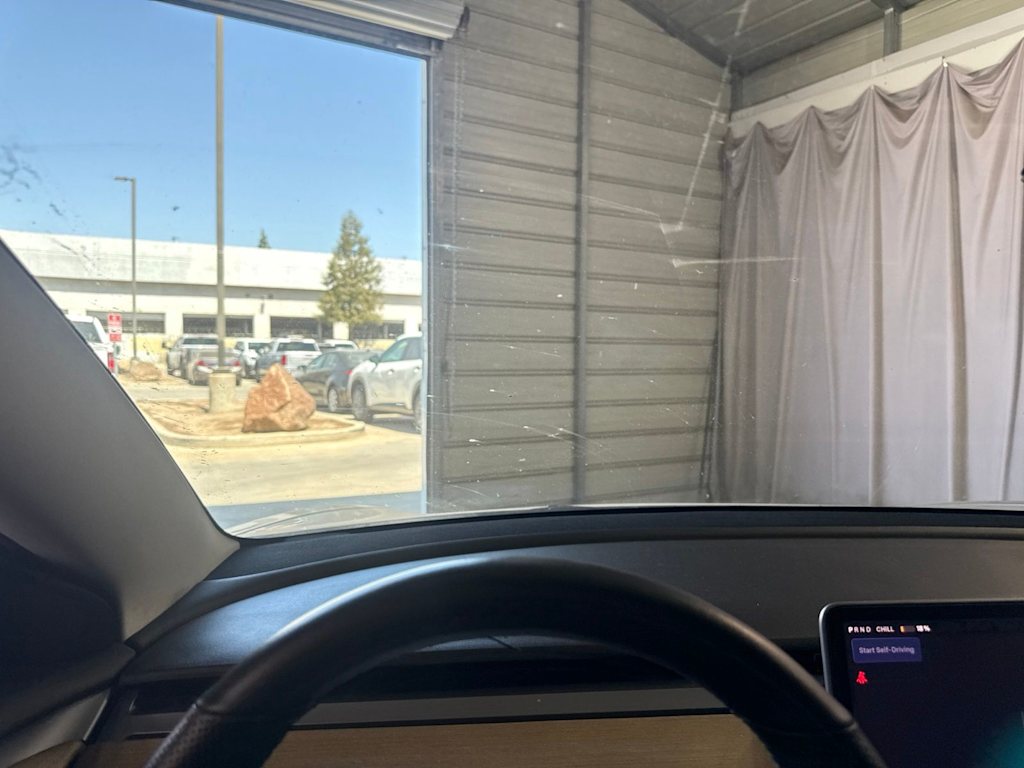 Thumbnail: 2022 Tesla Model 3 - 23