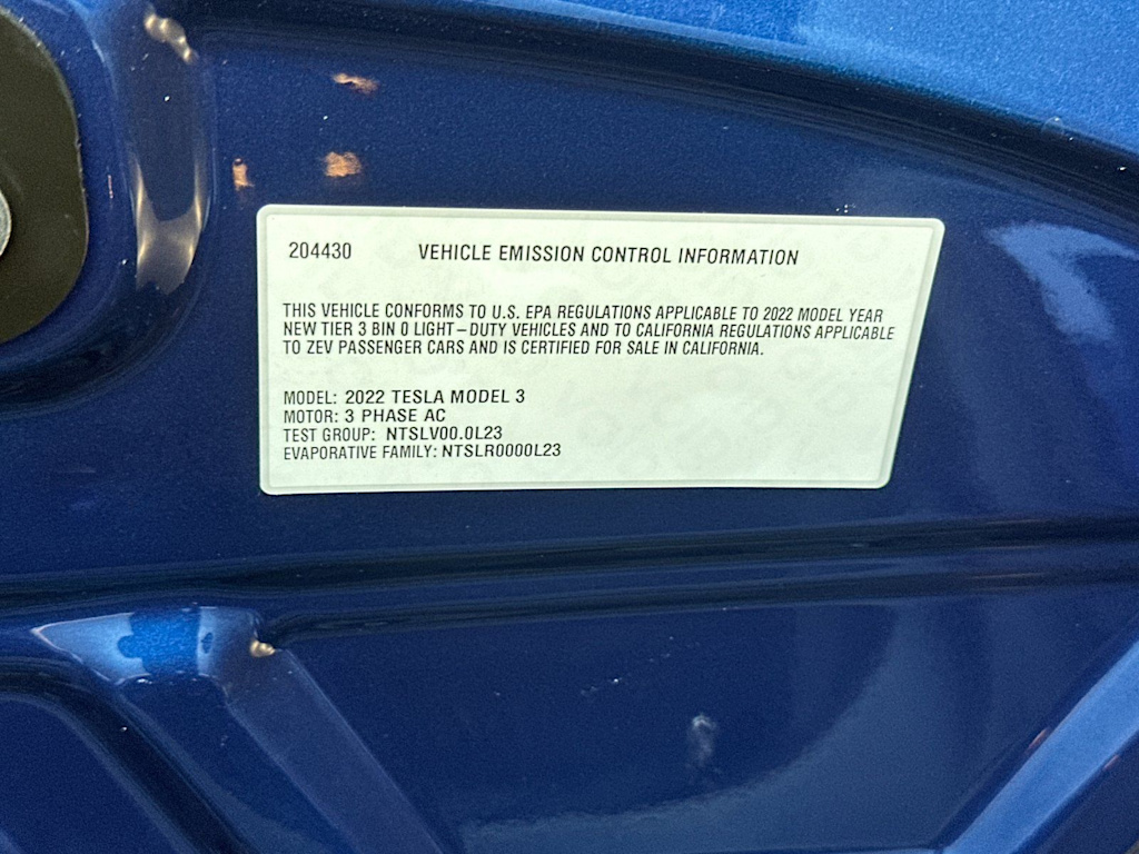 2022 Tesla Model 3 Long Range - Photo 16