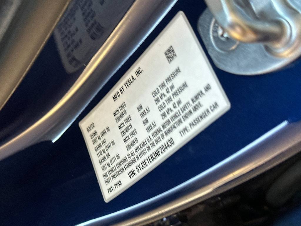 2022 Tesla Model 3 Long Range - Photo 30