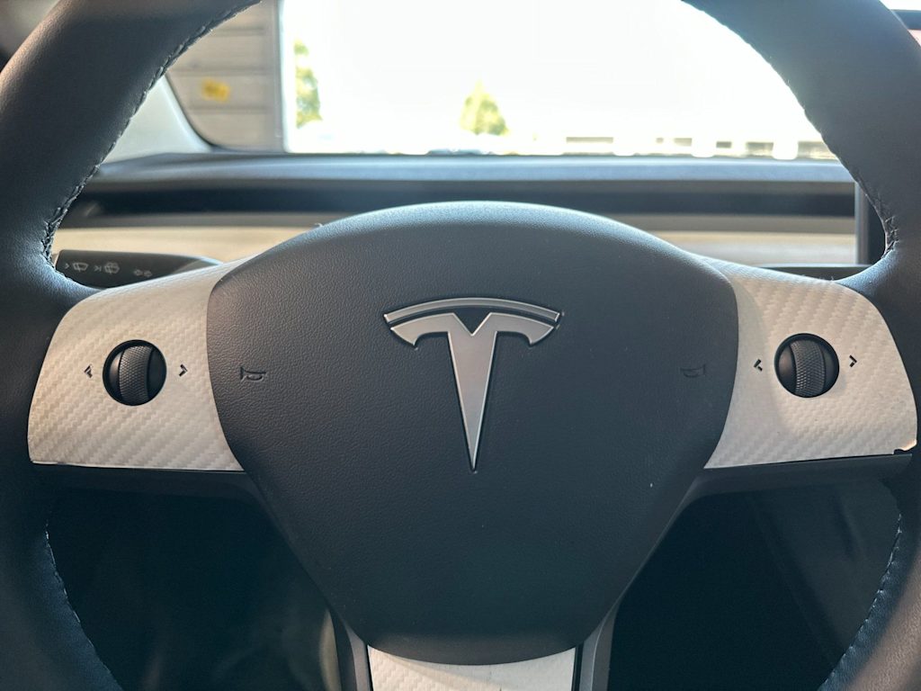 2022 Tesla Model 3 Long Range - Photo 26