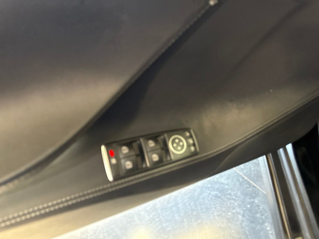 Thumbnail: 2019 Tesla Model S - 17