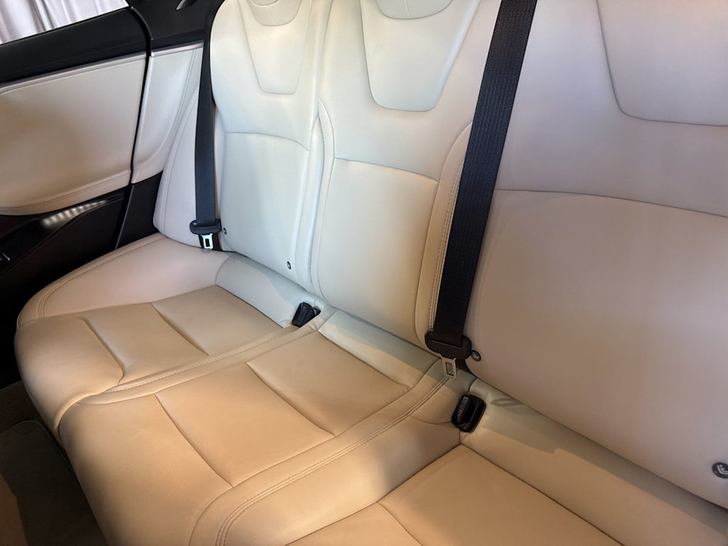 Thumbnail: 2018 Tesla Model S - 8