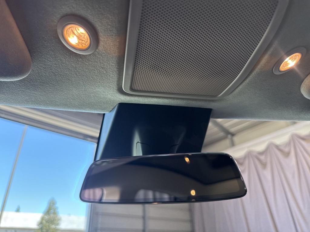 Thumbnail: 2018 Tesla Model S - 23
