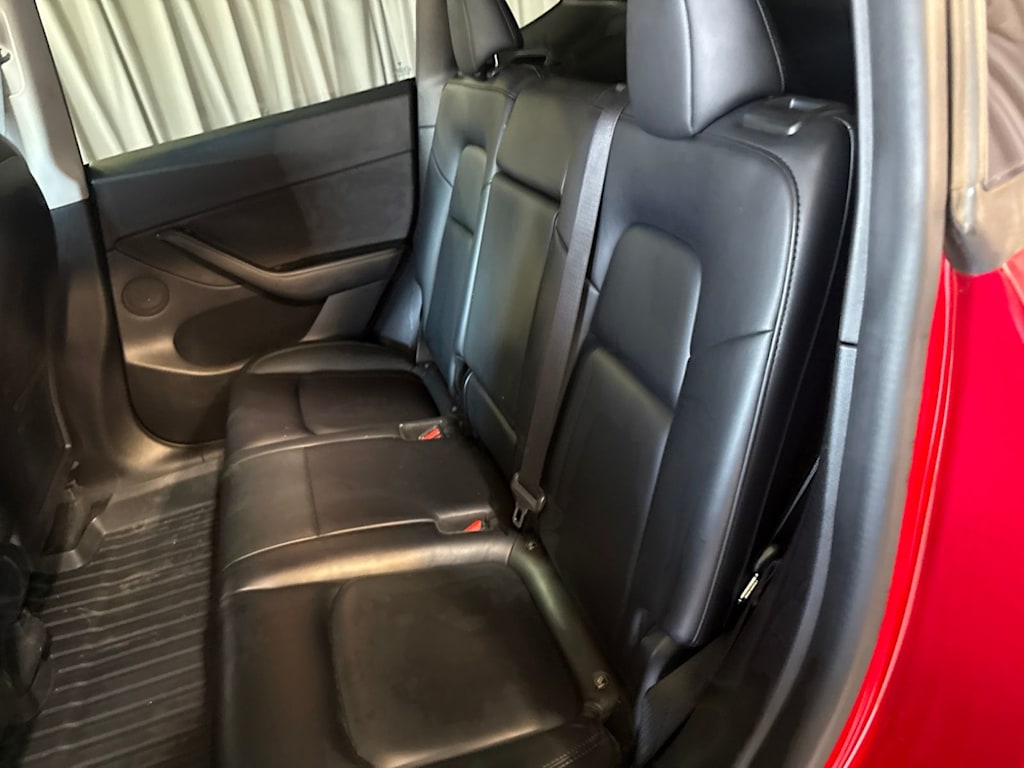 Thumbnail: 2021 Tesla Model Y - 10