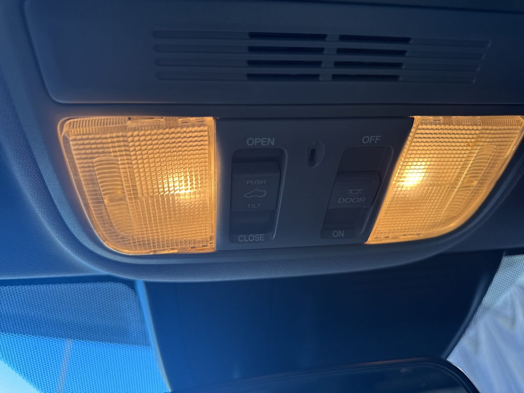 Thumbnail: 2017 Honda CR-V - 23